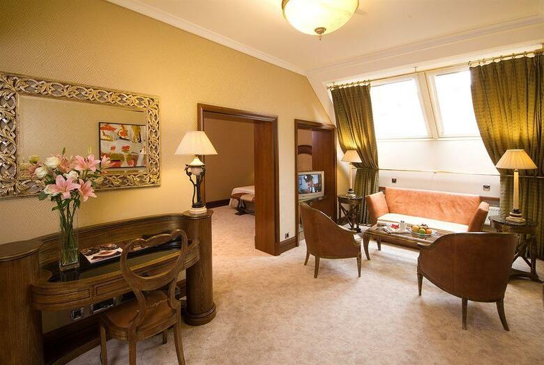 Hotel NH Collection Carlo IV