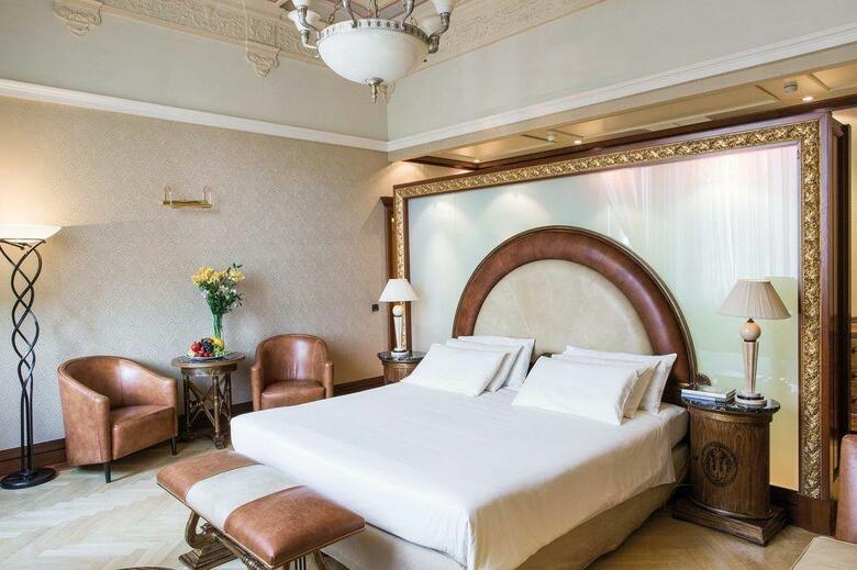 Hotel NH Collection Carlo IV