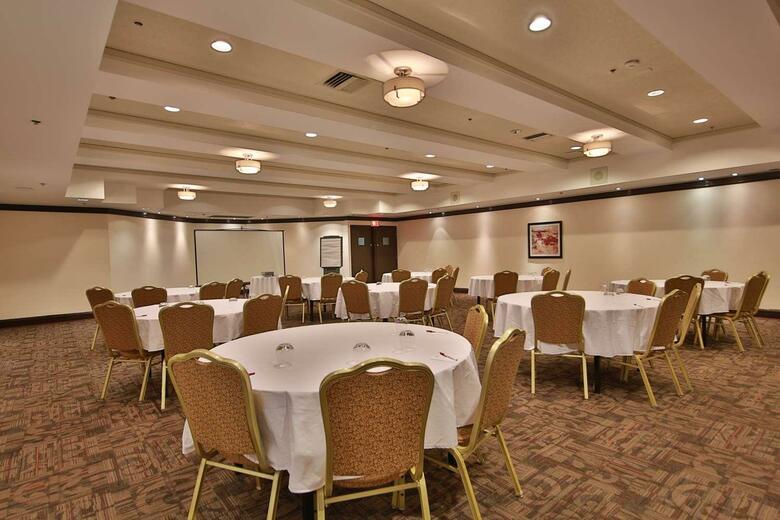 Best Western Montreal Downtown- Hotel Europa