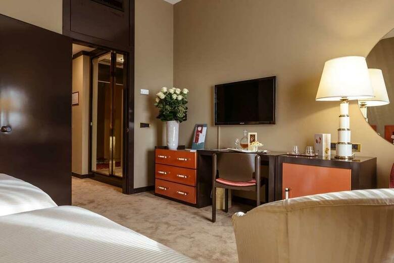 Palace Hotel