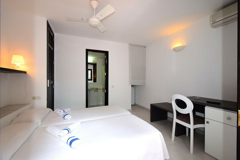 Hotel Club Cala Azul