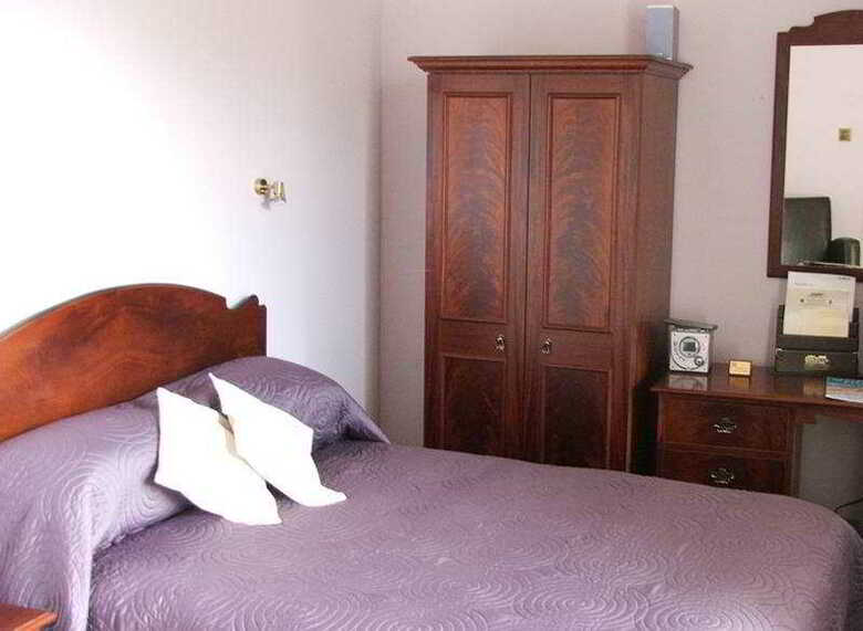 Parklands Hotel