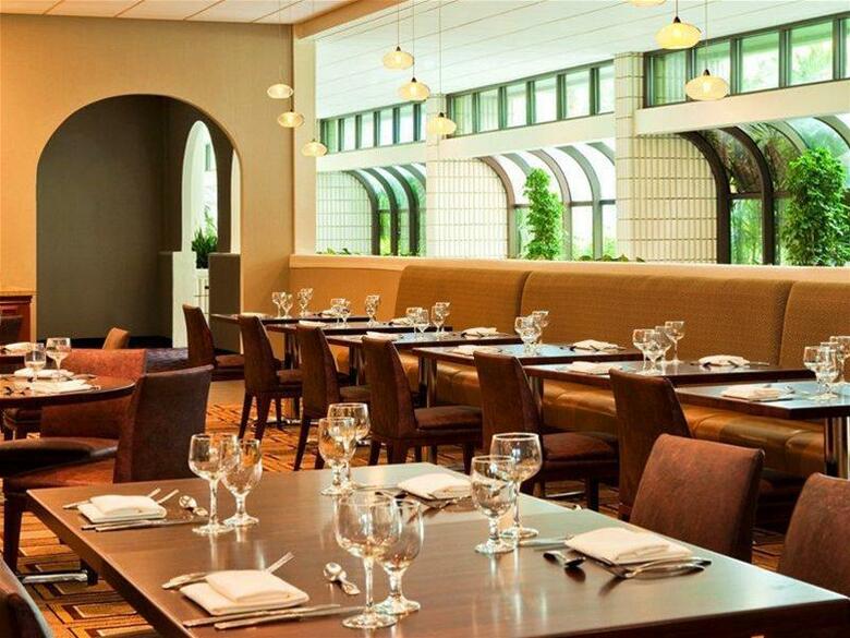 Hotel Crowne Plaza Tampa East