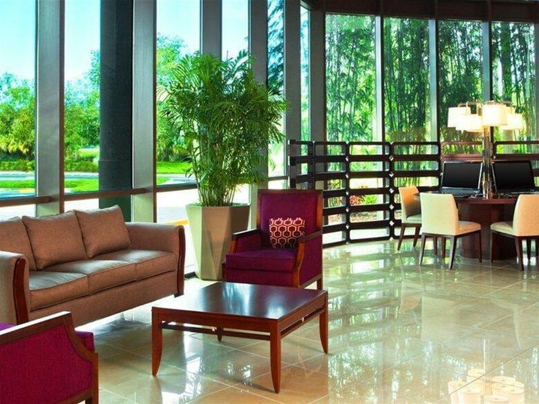 Hotel Crowne Plaza Tampa East