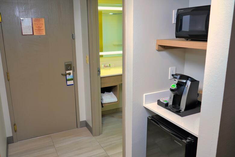 Holiday Inn Express Hotel & Suites Oldsmar