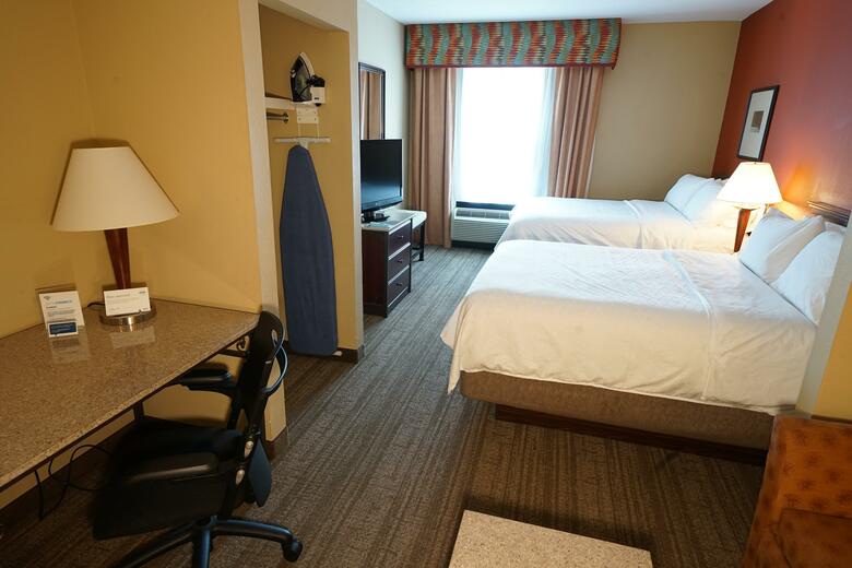Holiday Inn Express Hotel & Suites Oldsmar