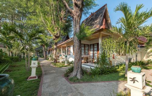 Hotel Villa Almarik Resort
