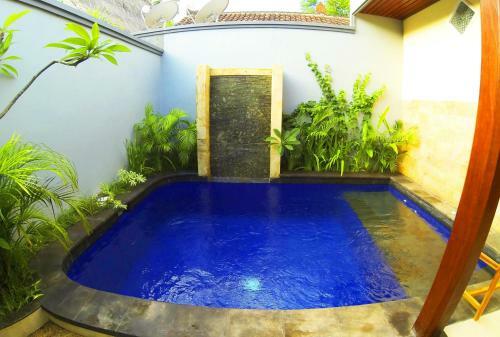 Villa Sahabat