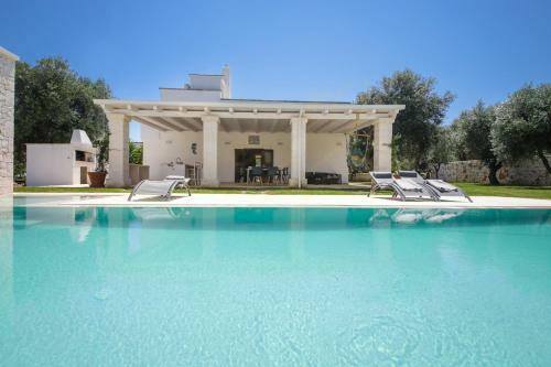 Trulli & Dimore - Villa Ricchiari