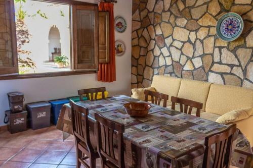 Apartamento Casa Carrubbo, Fantastic Rustic Villa With Private Garden