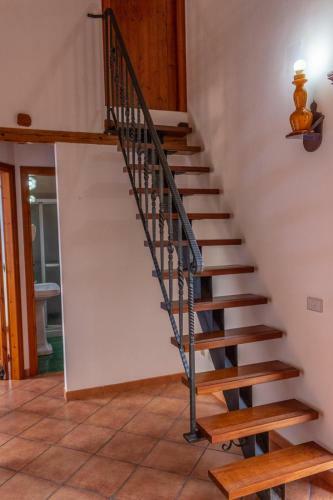 Apartamento Casa Carrubbo, Fantastic Rustic Villa With Private Garden