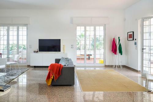 Marina Di Modica Villa Sleeps 18 Pool Air Con Wifi