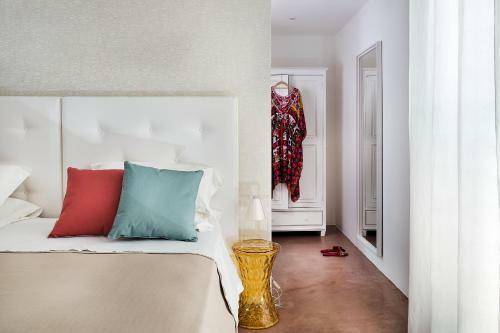 Reitani Villa Sleeps 6 Pool Air Con Wifi T782824