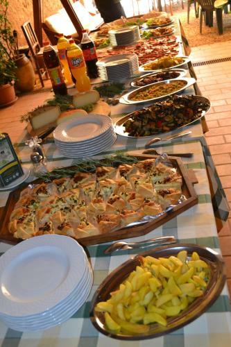 Hostal Colors Tastes In The Montagnola Senese
