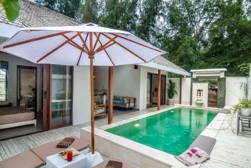 Coral Flora Villa Beach Front
