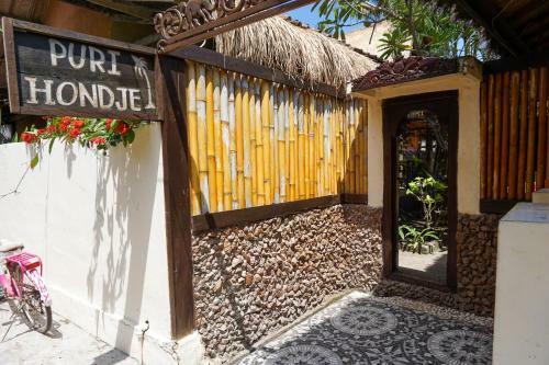 Hostal Puri Hondje