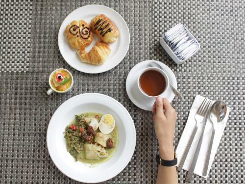 The Hills Bukittinggi Hotel & Convention