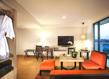 Harper Kuta Hotel