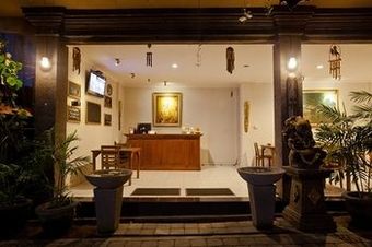 Hotel Gana Inn Legian