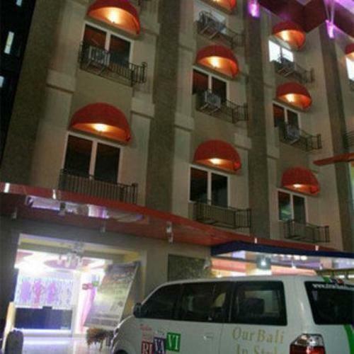 Rivavi Fashion Hotel