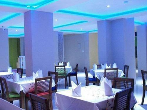 Rivavi Fashion Hotel