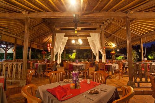 Hotel White Rose Kuta Resort, Villas & Spa