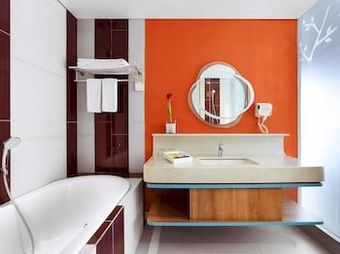 Hotel Ibis Styles Bali Kuta Dewi Sri