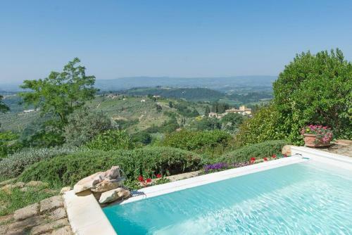 Badia A Passignano Apartment Sleeps 5 Air Con