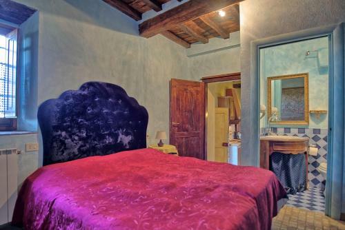 Valigondoli Apartment Sleeps 5 Pool Wifi T802300