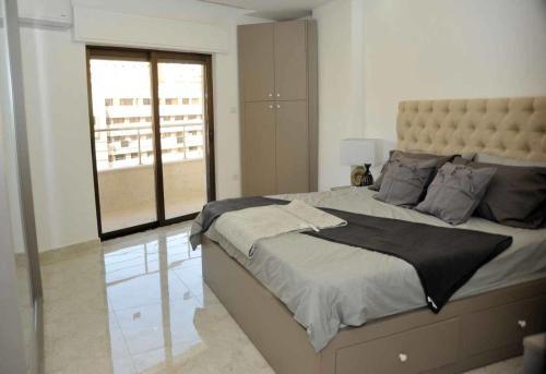 Amazing One Bedroom Apartment In Amman Elwebdah 2