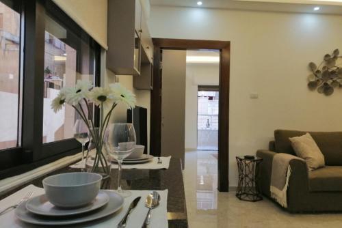 Amazing One Bedroom Apartment In Amman Elwebdah 1