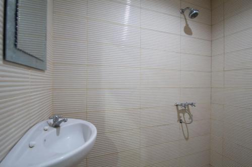 Hostal Beneyasa Beach Inn I
