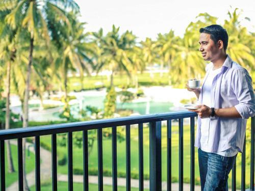 Hotel Manado Tateli Beach Resort