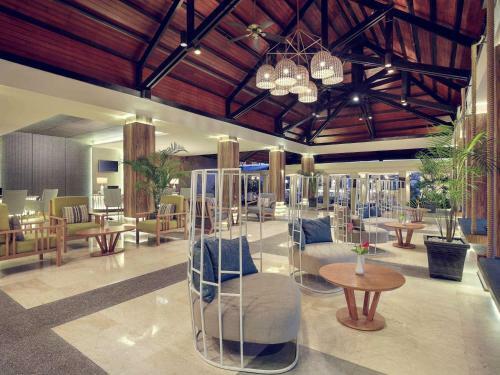 Hotel Manado Tateli Beach Resort