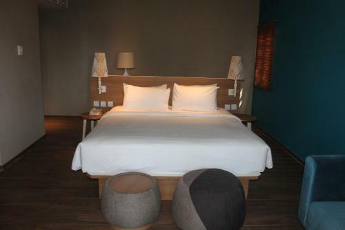 Hotel Manado Tateli Beach Resort