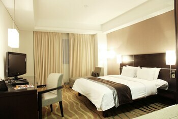 Aparthotel Java Paragon Hotel & Residences