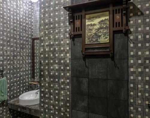 Hostal Dhanesvara Holistic Unique Homestay