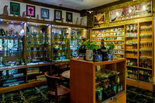 Hostal Dhanesvara Holistic Unique Homestay