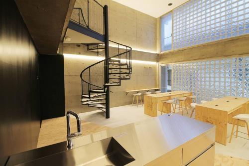 Apartamento Small Hotel - Hondori Shopping Arcade (4h)