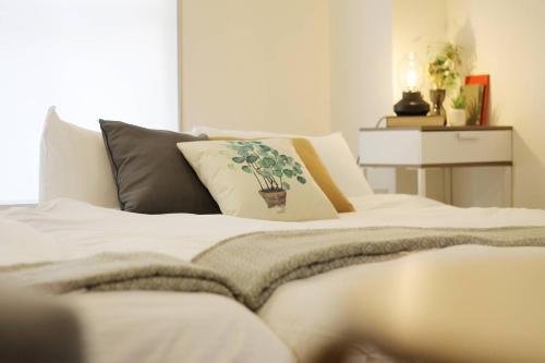 Apartamento 202 : Bright Modern Apt Close To Peace Park 6ppl