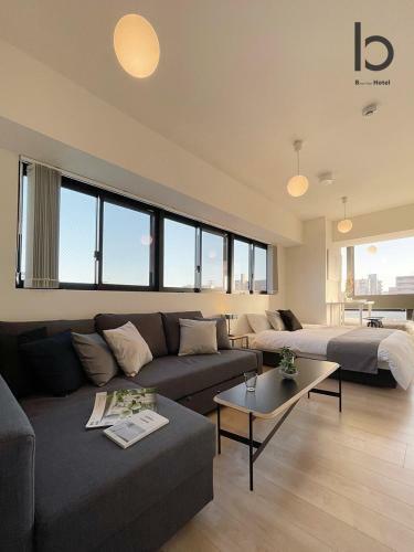 Modern 1 Br Apartment, Close To Peace Park, For 6 Ppl