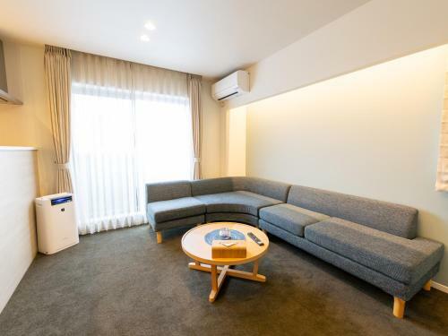 Aparthotel Grand Base Hiroshima Ekimae