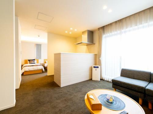 Aparthotel Grand Base Hiroshima Ekimae