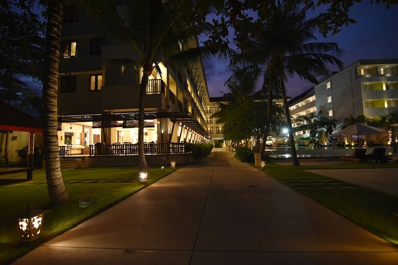 Hotel Bali Relaxing Resort And Spa