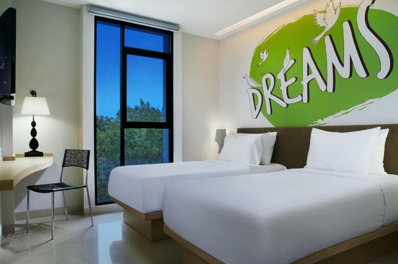 Artotel Hotel Surabaya