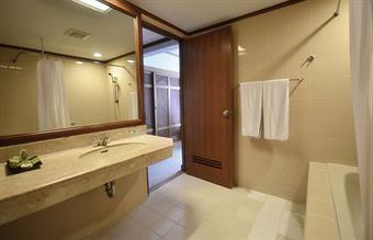Goodway Hotel And Resort
