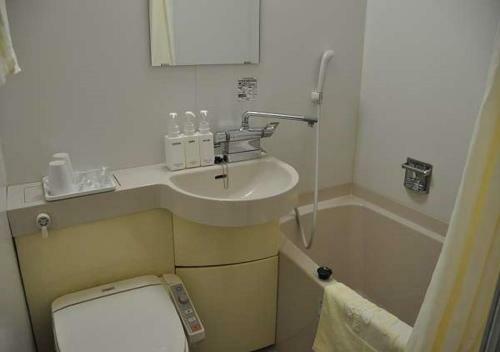 Kadoma Public Hotel/ Vacation Stay 33577