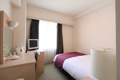 Kobe Port Tower Hotel / Vacation Stay 75420