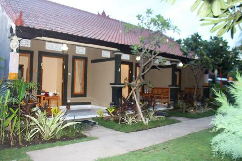 Hostal Sudi Guest House