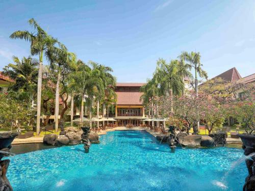 Novotel Surabaya Hotel